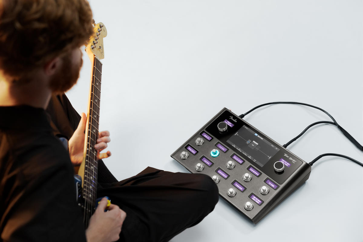 Fender's Tone Master Pro digital workstation simulates over 100 effects and amplifiers
