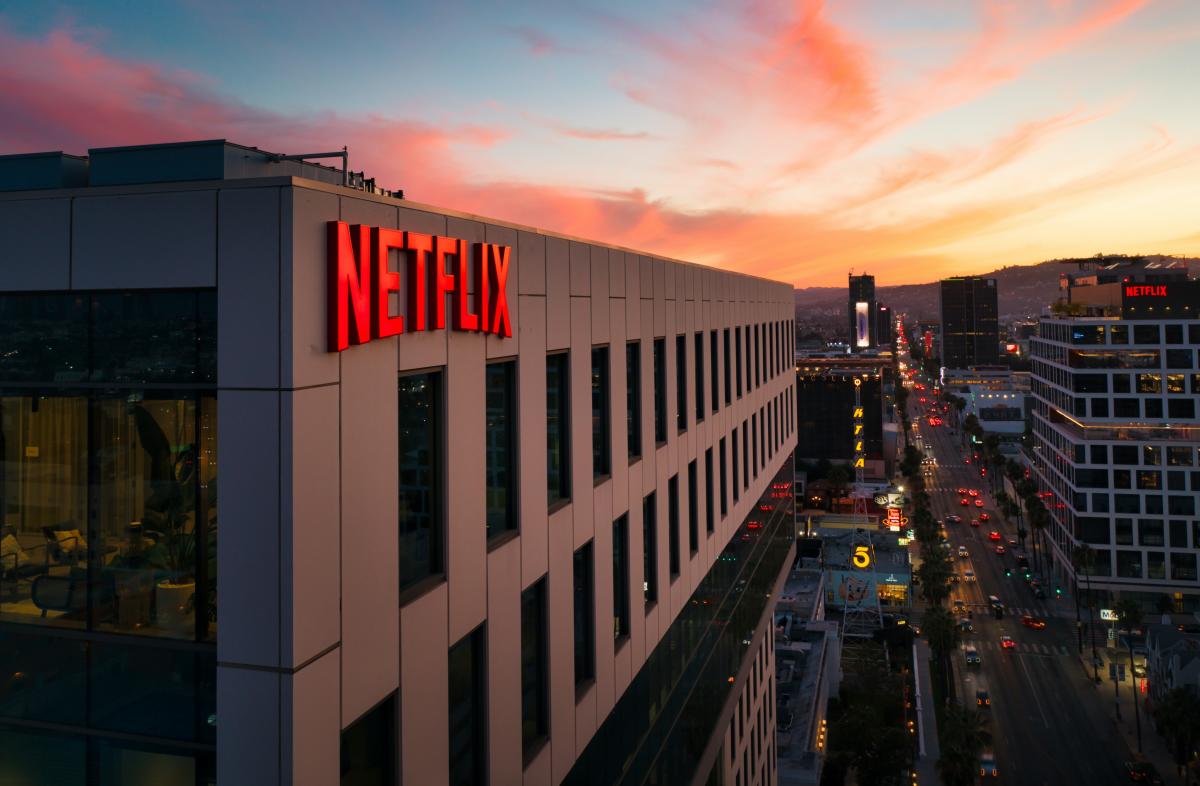 Netflix is ​​opening branded retail stores for a reason