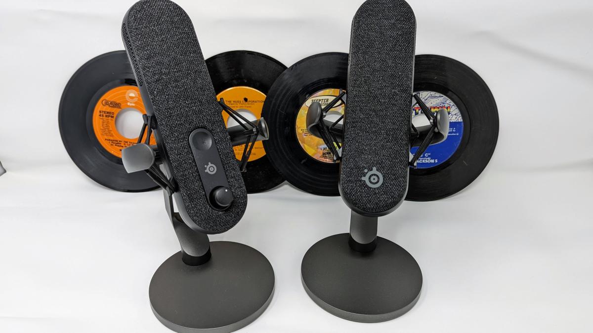 SteelSeries started off strong with its first gaming microphones